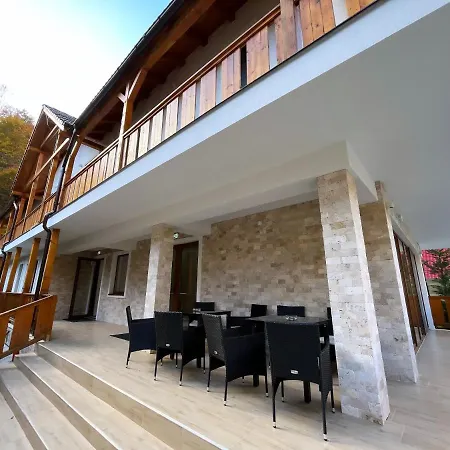 Casa Forrest & Chalet *